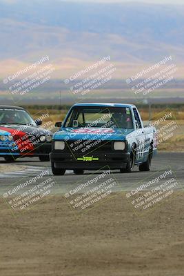 media/Sep-30-2023-24 Hours of Lemons (Sat) [[2c7df1e0b8]]/Track Photos/10am (Star Mazda)/